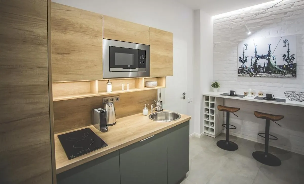 Apartment Modern, Designer Studio In Vibrant Budapest Soho